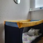 Apartment Einfamilienhaus Mit Zwei Separaten Zimmern In Spelle, Niedersachsen De *