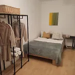 Apartment Einfamilienhaus Mit Zwei Separaten Zimmern In Spelle, Niedersachsen De