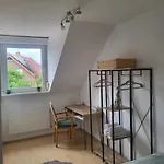 Einfamilienhaus Mit Zwei Separaten Zimmern In Spelle, Niedersachsen De Apartment