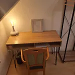 Apartment Einfamilienhaus Mit Zwei Separaten Zimmern In Spelle, Niedersachsen De *