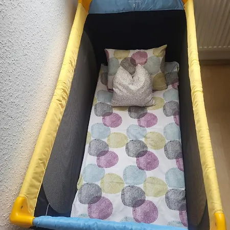 아파트 Einfamilienhaus Mit Zwei Separaten Zimmern In Spelle, Niedersachsen De