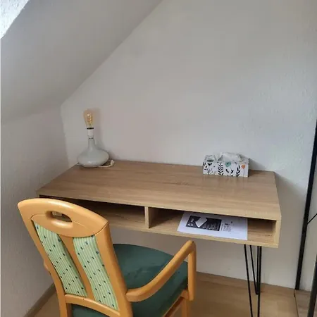 Einfamilienhaus Mit Zwei Separaten Zimmern In Spelle, Niedersachsen De アパート Spelle